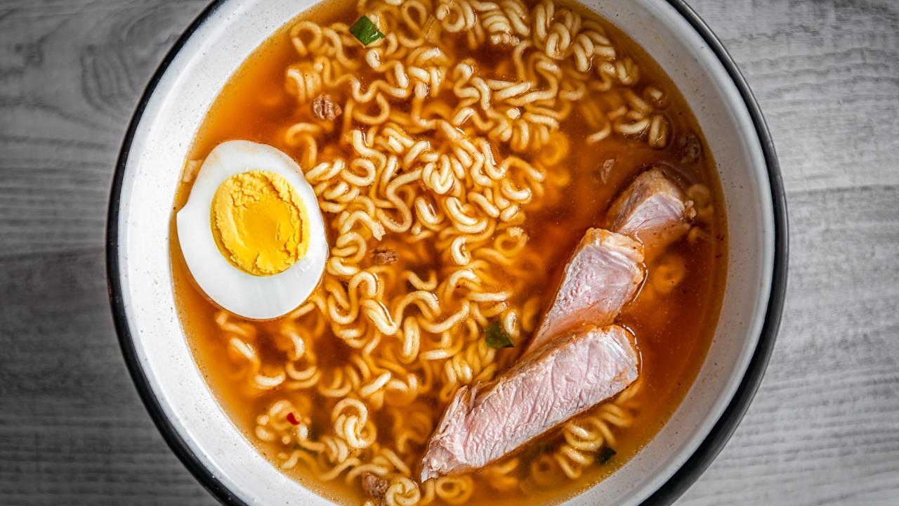 How to make Ramen noodles at home?